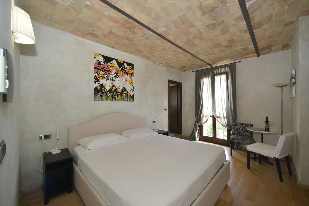 Cascina San Michele Bed & Breakfast Costigliole d'Asti Phòng bức ảnh